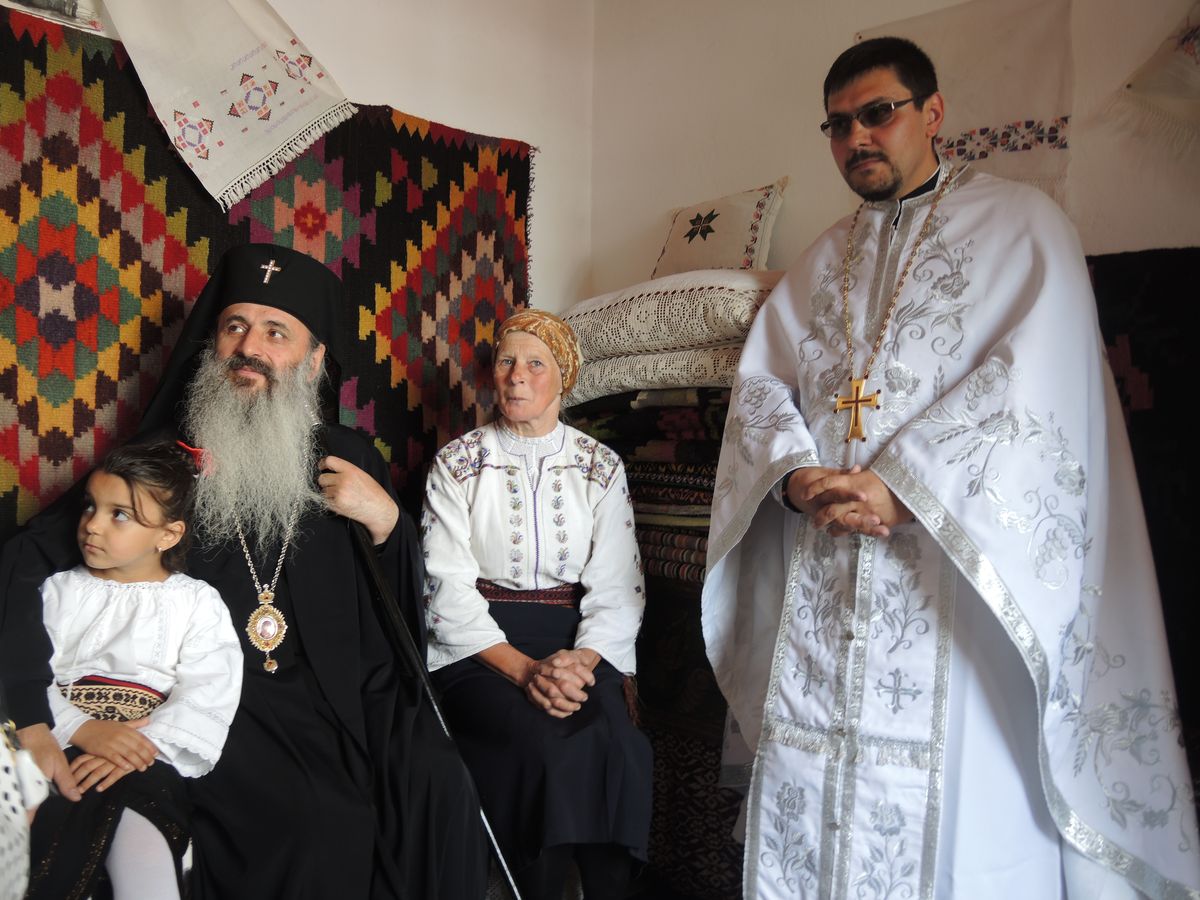 IPS Teofan: „Dacă la grijile vieții nu adăugăm și gândul la Dumnezeu, vom realiza la sfârșitul vieții că ne-am străduit degeaba”