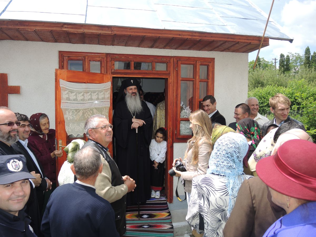 IPS Teofan: „Dacă la grijile vieții nu adăugăm și gândul la Dumnezeu, vom realiza la sfârșitul vieții că ne-am străduit degeaba”