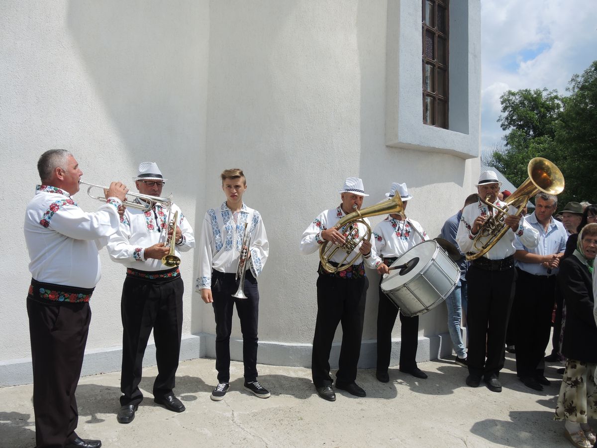 IPS Teofan: „Dacă la grijile vieții nu adăugăm și gândul la Dumnezeu, vom realiza la sfârșitul vieții că ne-am străduit degeaba”