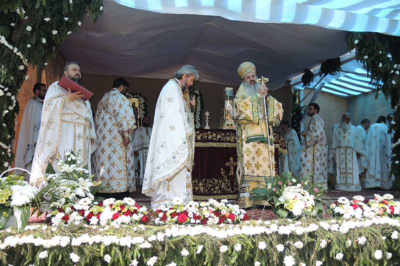 Liturghie arhierească, la hramul Mănăstirii Cetățuia Liturghie arhierească, la hramul Mănăstirii Cetățuia