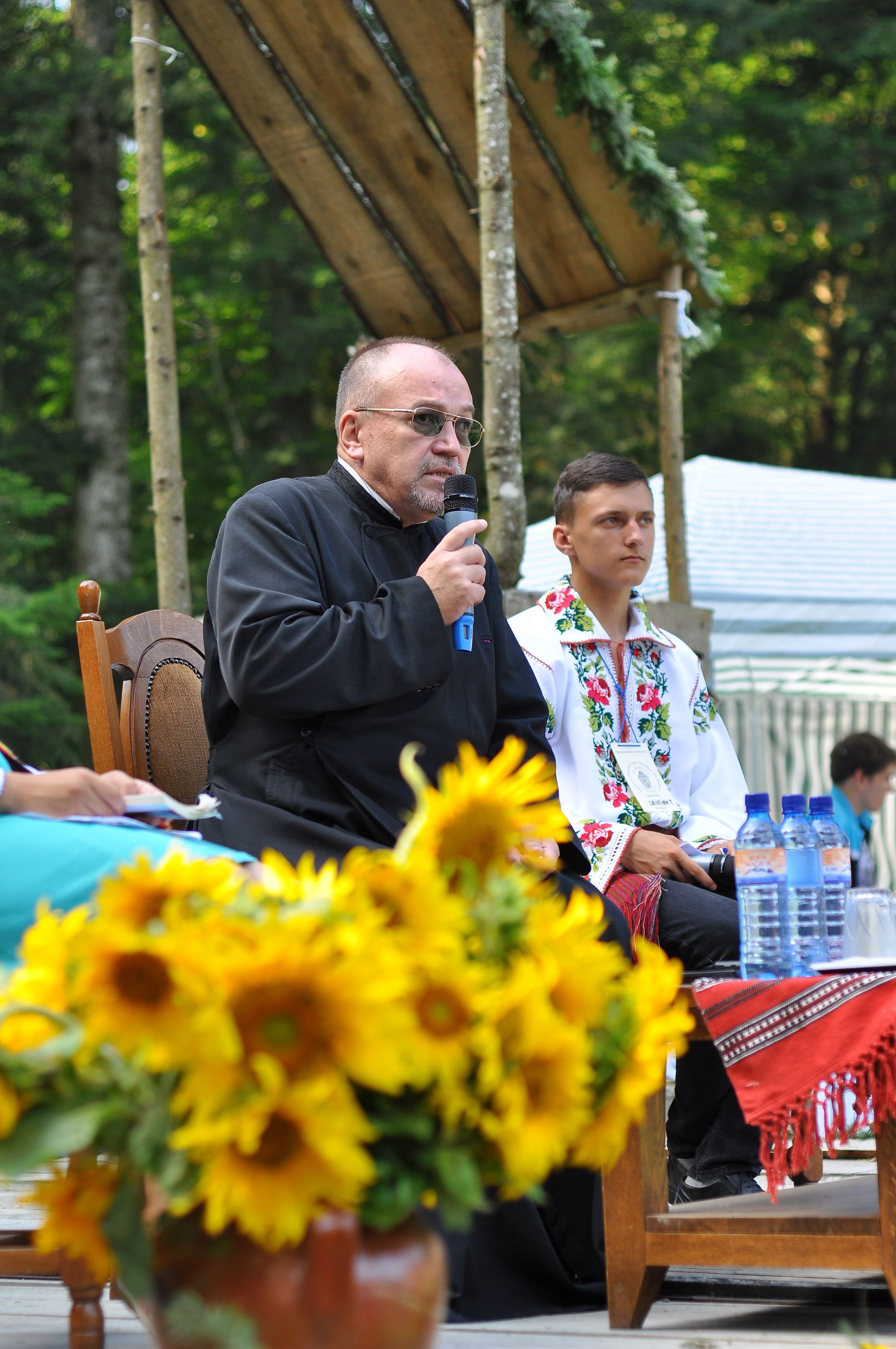 Întâlnire cu Sfântul Ioan cel Nou de la Suceava Întâlnire cu Sfântul Ioan cel Nou de la Suceava