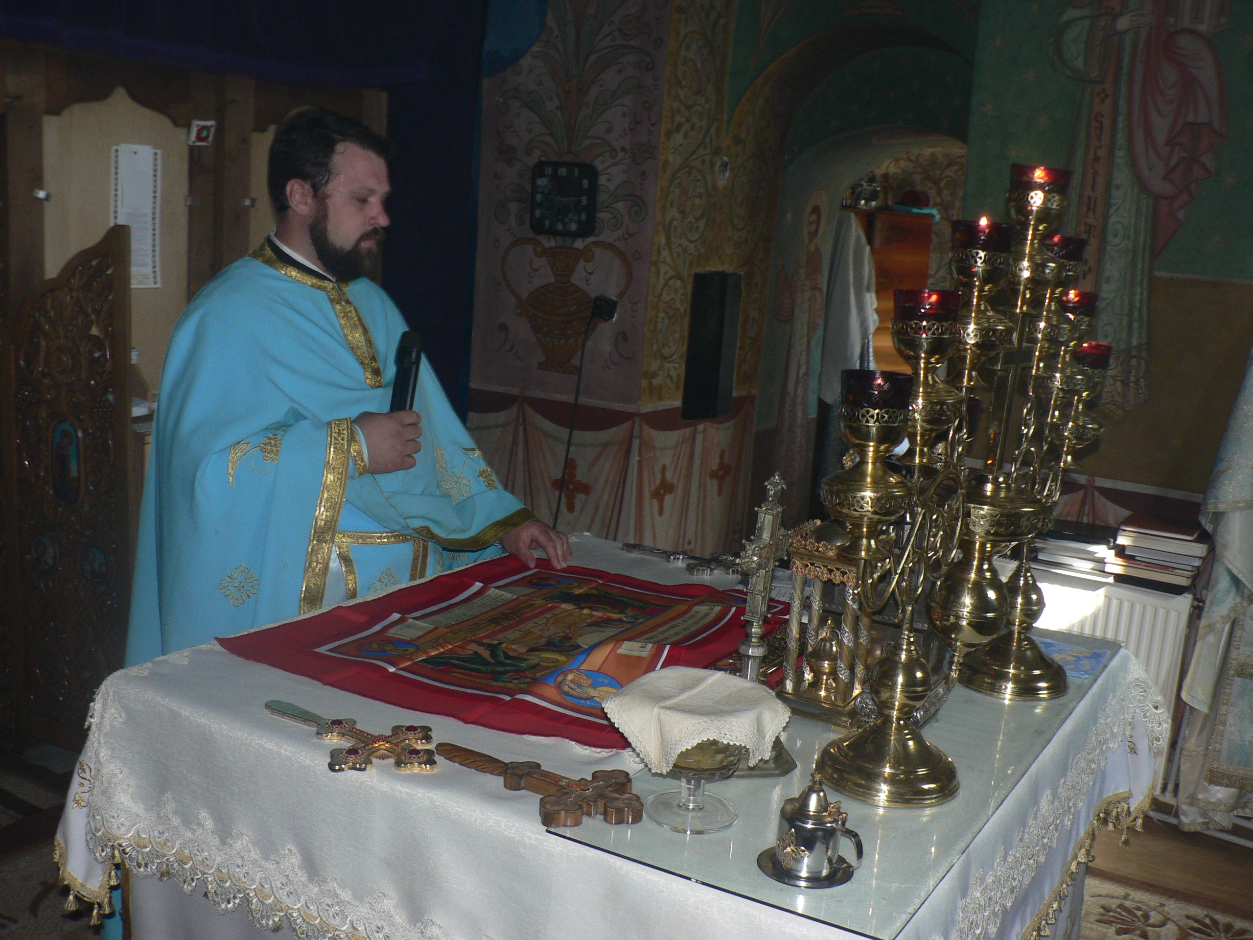 Frumuseţea cea dulce a Raiului s-a văzut pentru o zi la Brăteşti