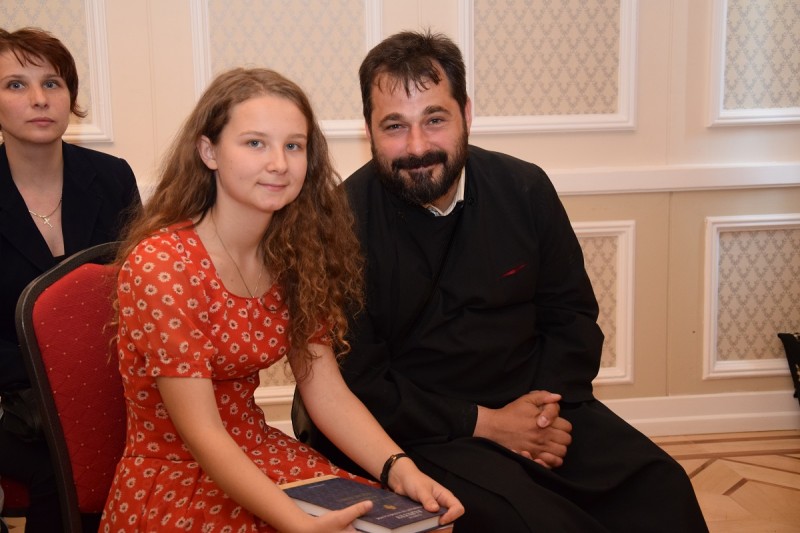 „A obține note bune la disciplina religie reprezintă o veritabilă declarație de patriotism”