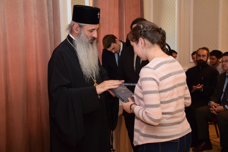 „A obține note bune la disciplina religie reprezintă o veritabilă declarație de patriotism”