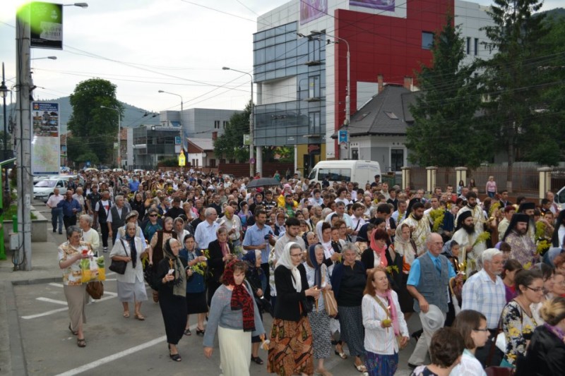 Oraşul Piatra Neamţ îşi cinsteşte ocrotitorul