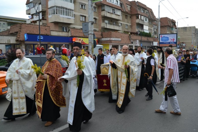 Oraşul Piatra Neamţ îşi cinsteşte ocrotitorul
