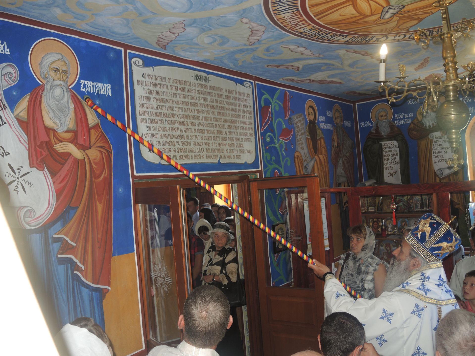 IPS Teofan: „Fără Lumina care este Hristos, orbecăim, parcurgând drumuri care nu duc nicăieri” IPS Teofan: „Fără Lumina care este Hristos, orbecăim, parcurgând drumuri care nu duc nicăieri”