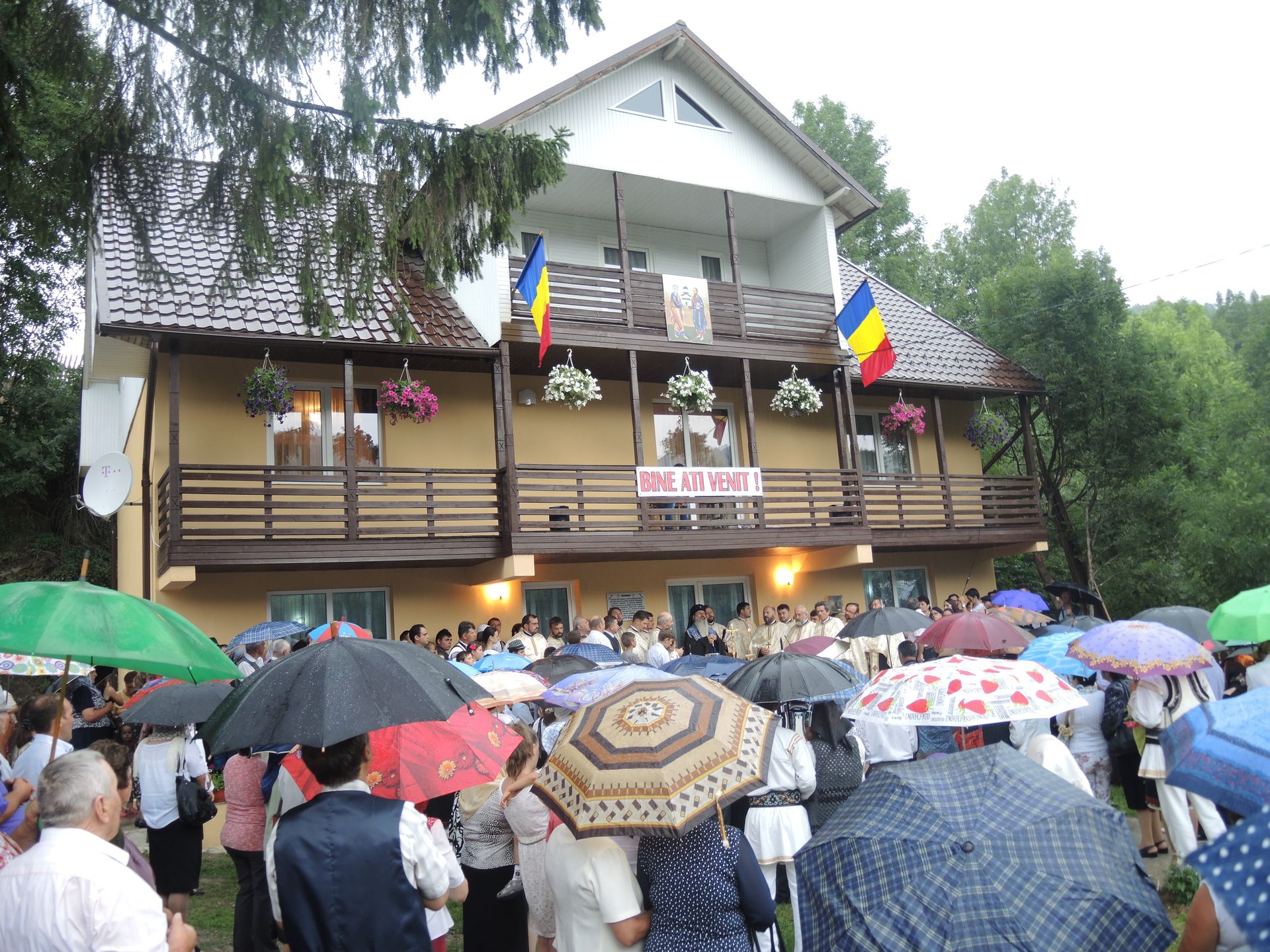 Sfințire de casă socială și parohială la Țepeșeni