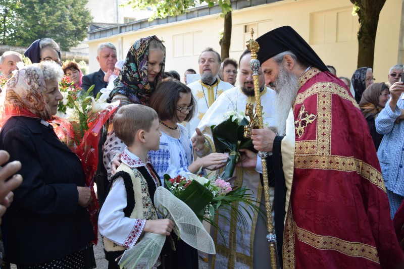 IPS Mitropolit Teofan: „În istoria lumii, cei mai iubiți oameni au fost cei smeriți”