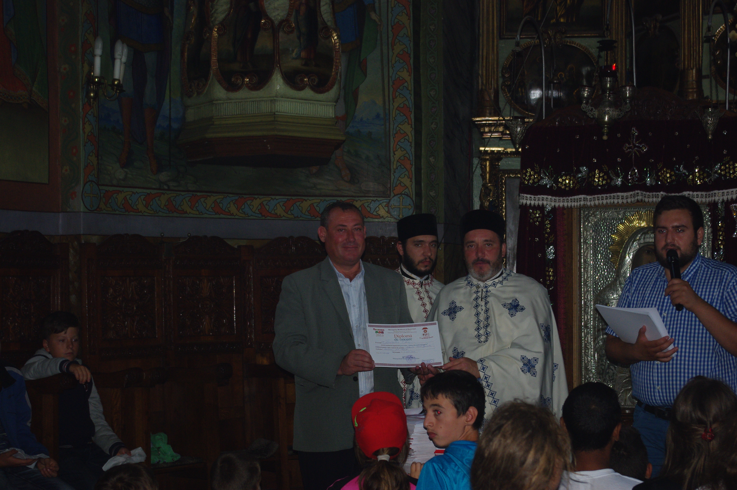 Bucurie , joc și rugăciune în tabăra de la parohia Urecheni