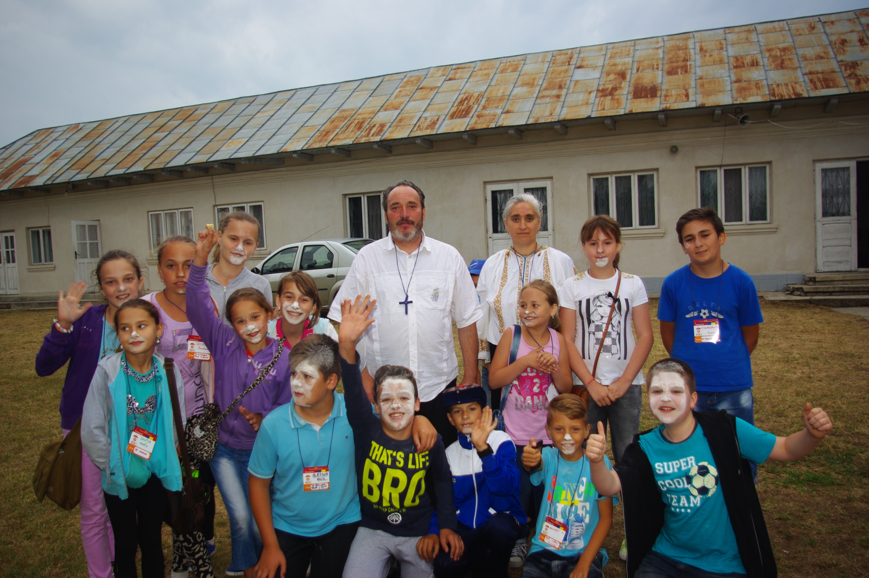 Bucurie , joc și rugăciune în tabăra de la parohia Urecheni