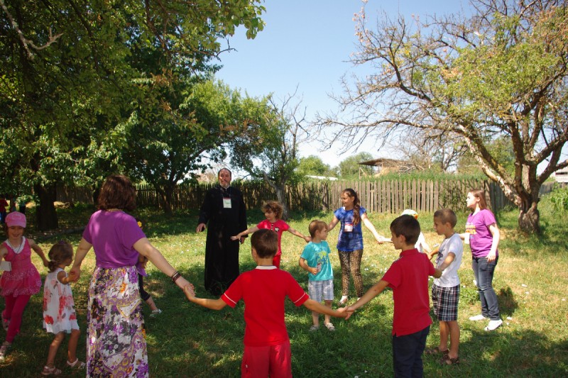 Prima ediție „Taberei din pridvorul satului” în parohia misionară Urecheni