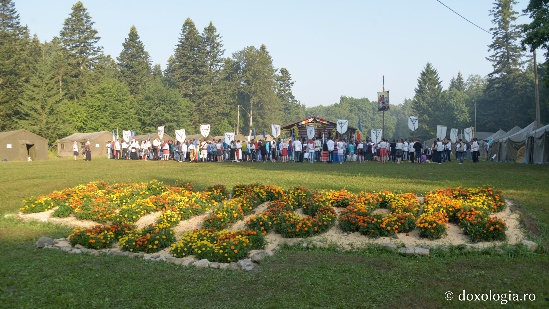 IPS Mitropolit Teofan, la Nemțișor: „Nu există o contradicție mai mare decât să fii tânăr și să fii trist”