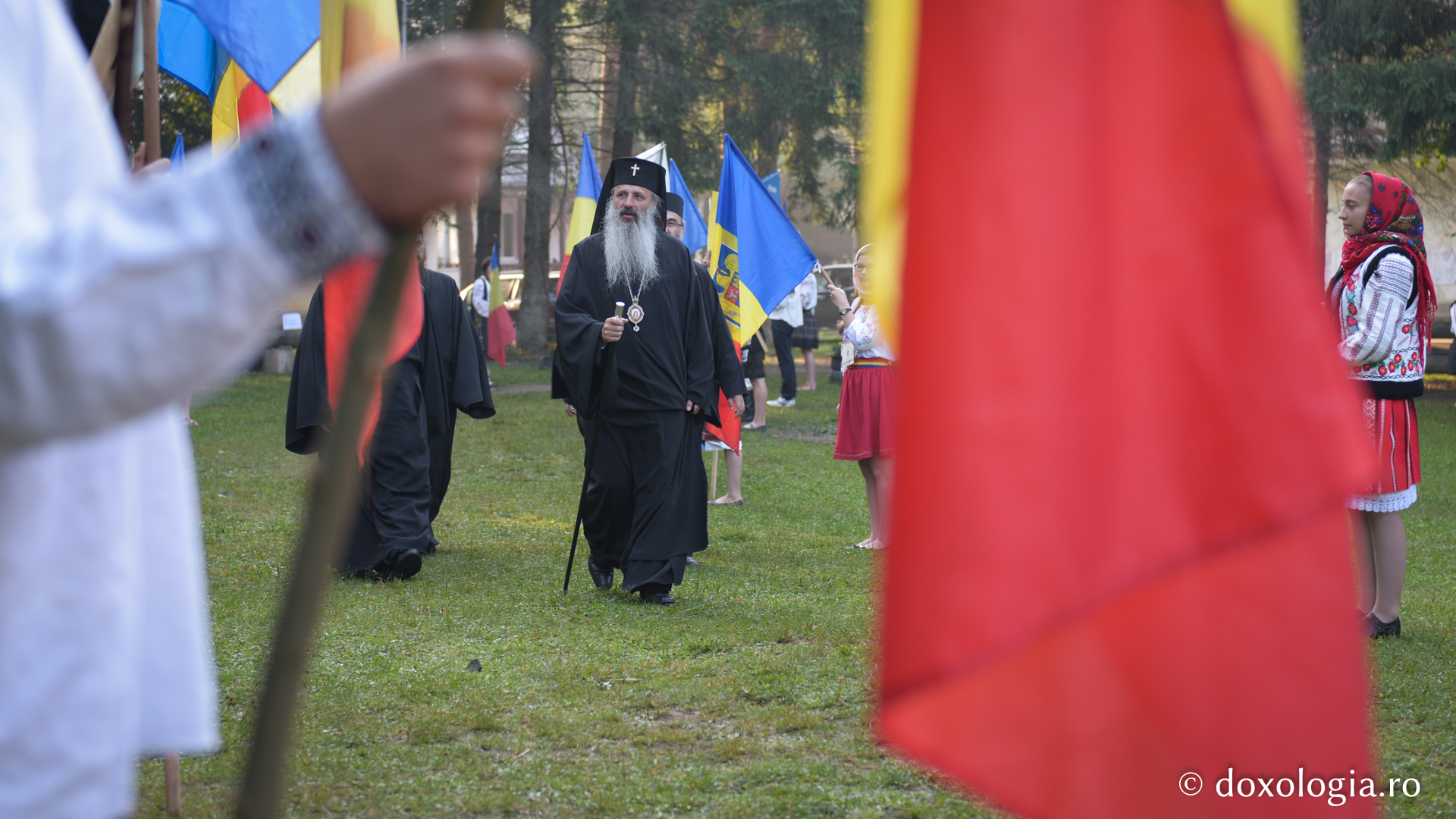 IPS Mitropolit Teofan, la Nemțișor: „Nu există o contradicție mai mare decât să fii tânăr și să fii trist”