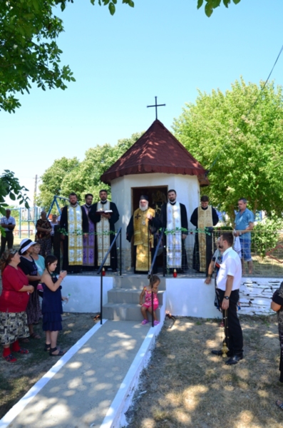 Vizita Preasfințitului Visarion la parohia Mihai Bravu