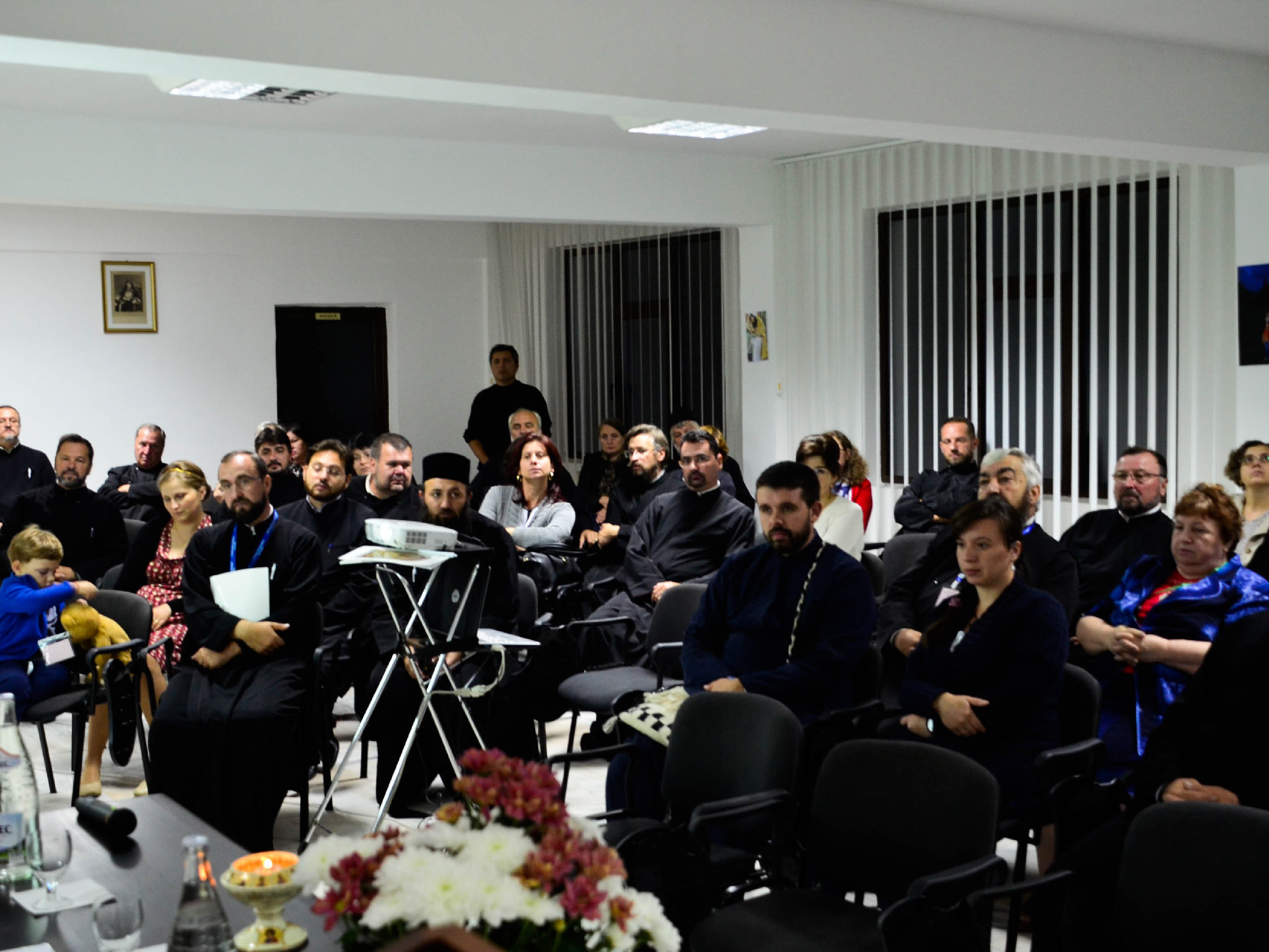 Conferință preoțească semestrială: „Parohia - adunare euharistică și spital duhovnicesc”