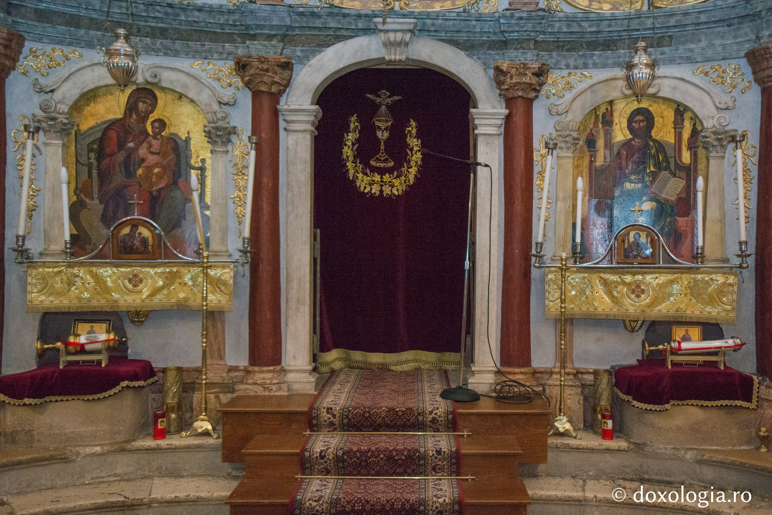 Biserica Sfinților Iason și Sosipatru – Corfu / Foto: Pr. Silviu Cluci Biserica Sfinților Iason și Sosipatru – Corfu