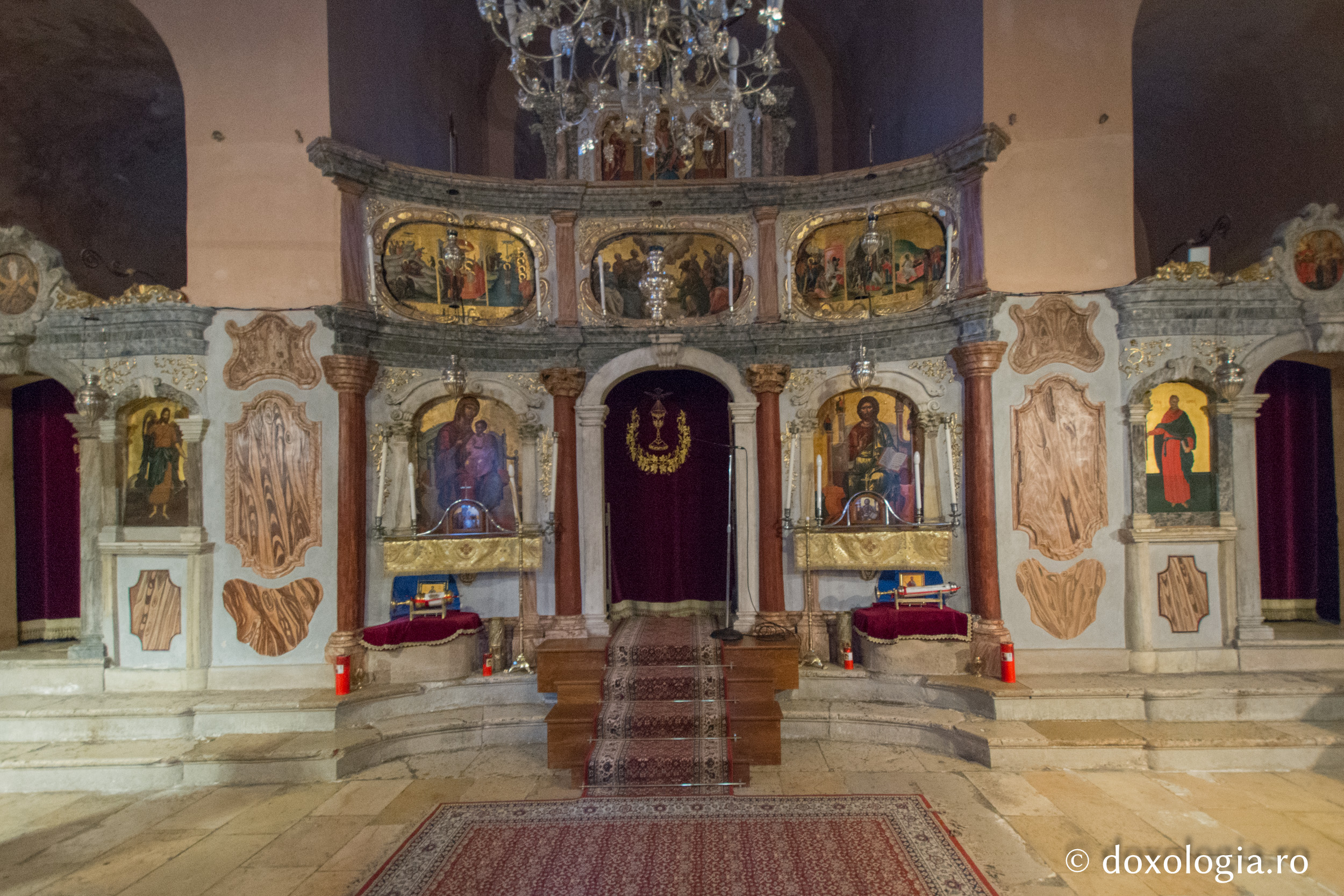 Biserica Sfinților Iason și Sosipatru – Corfu / Foto: Pr. Silviu Cluci Biserica Sfinților Iason și Sosipatru – Corfu