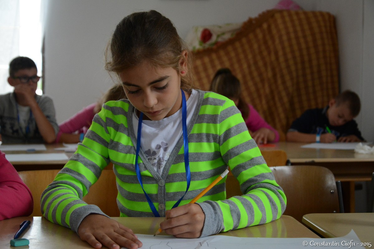 Tineri pe „Aripi de înger”, la Săvineşti