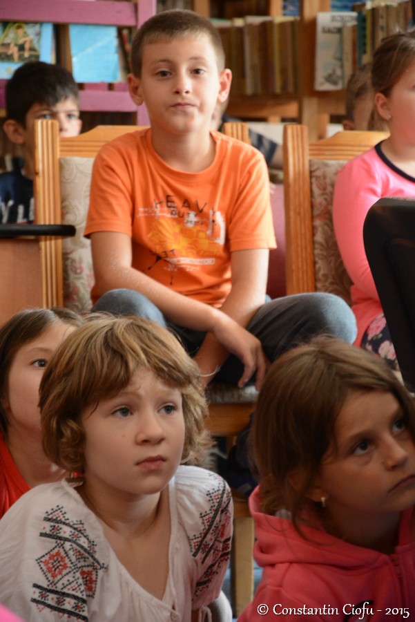 Tineri pe „Aripi de înger”, la Săvineşti