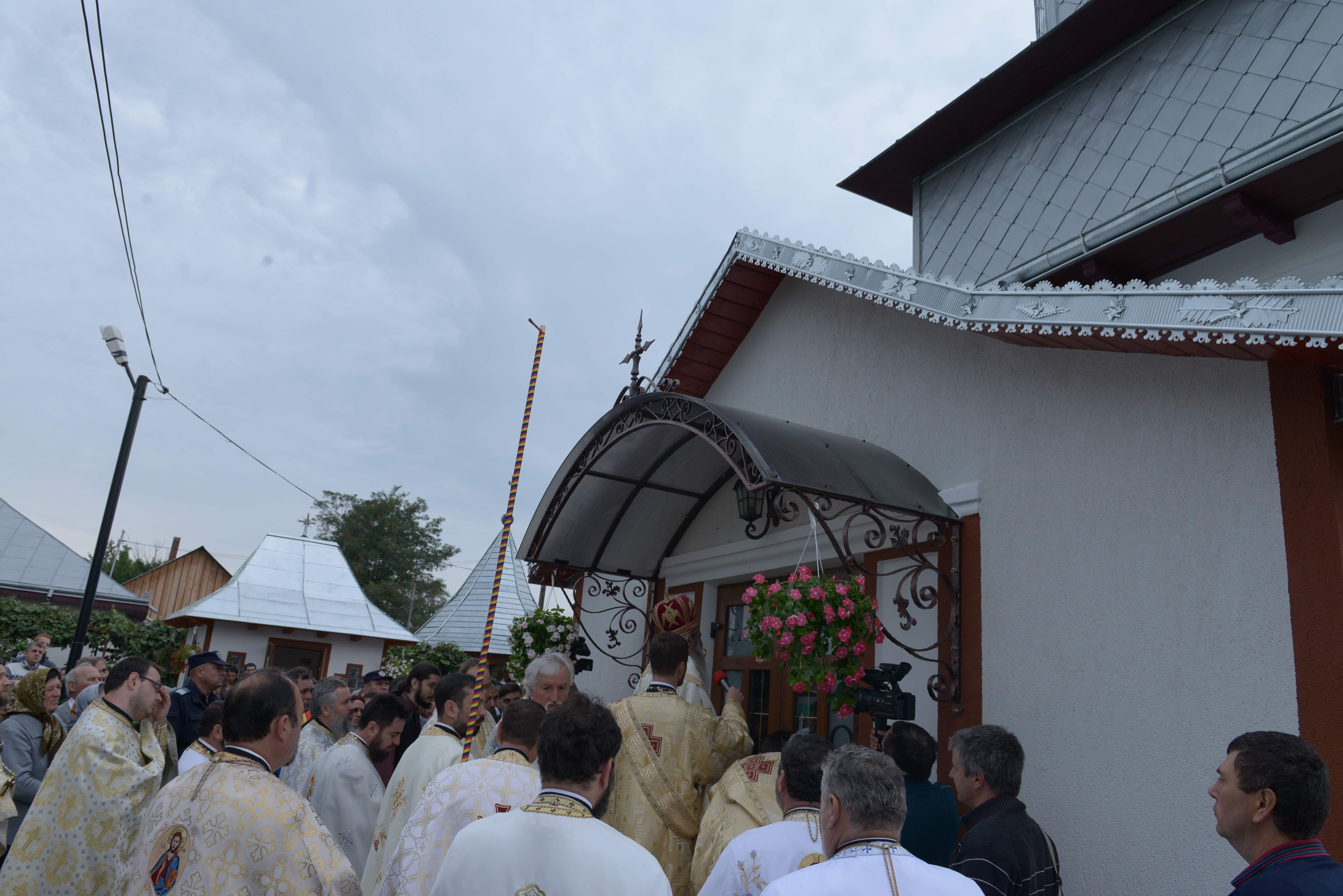 Sărbătoare istorică în Parohia Bursuc Deal din comuna ieşeană Lespezi