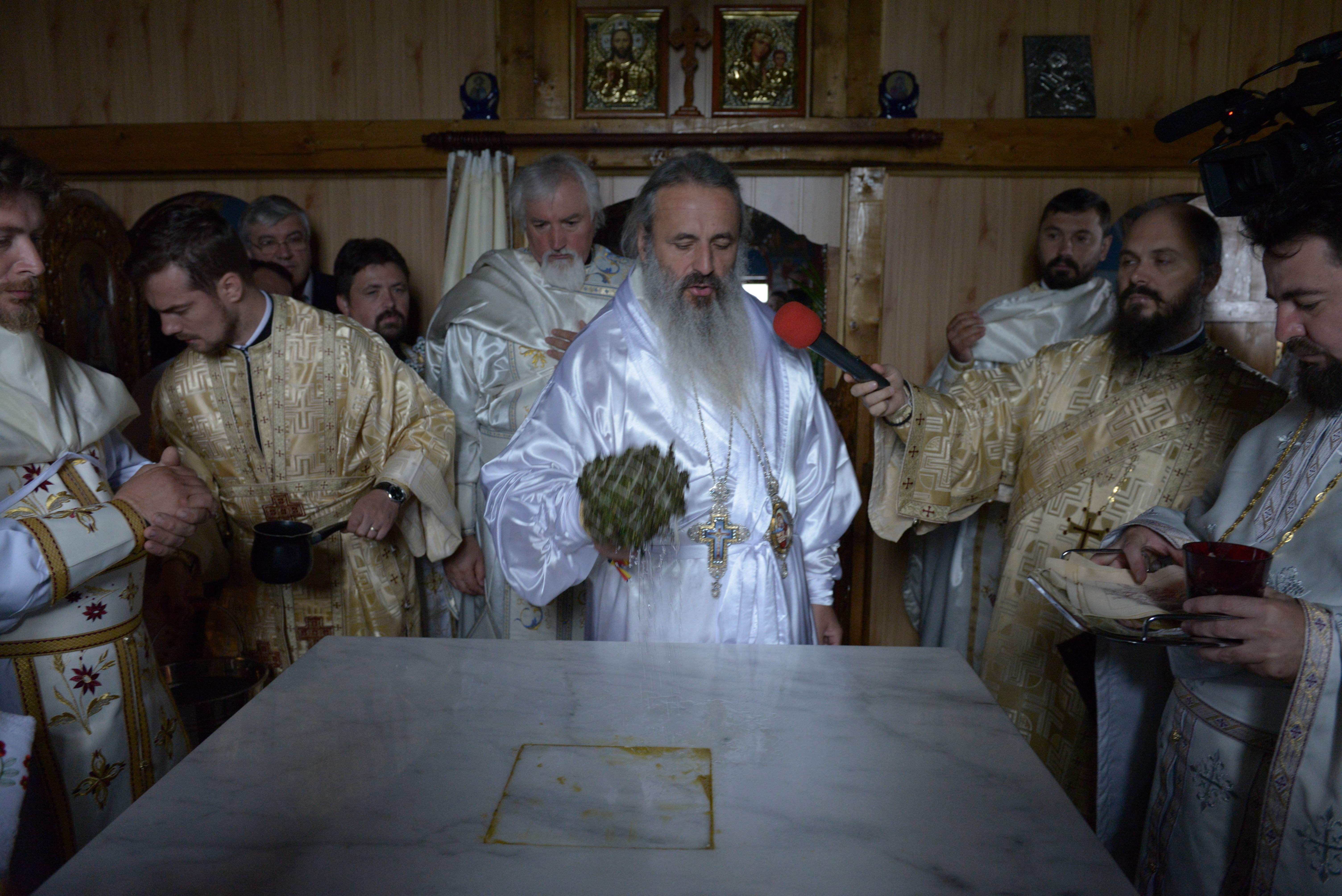 Sărbătoare istorică în Parohia Bursuc Deal din comuna ieşeană Lespezi