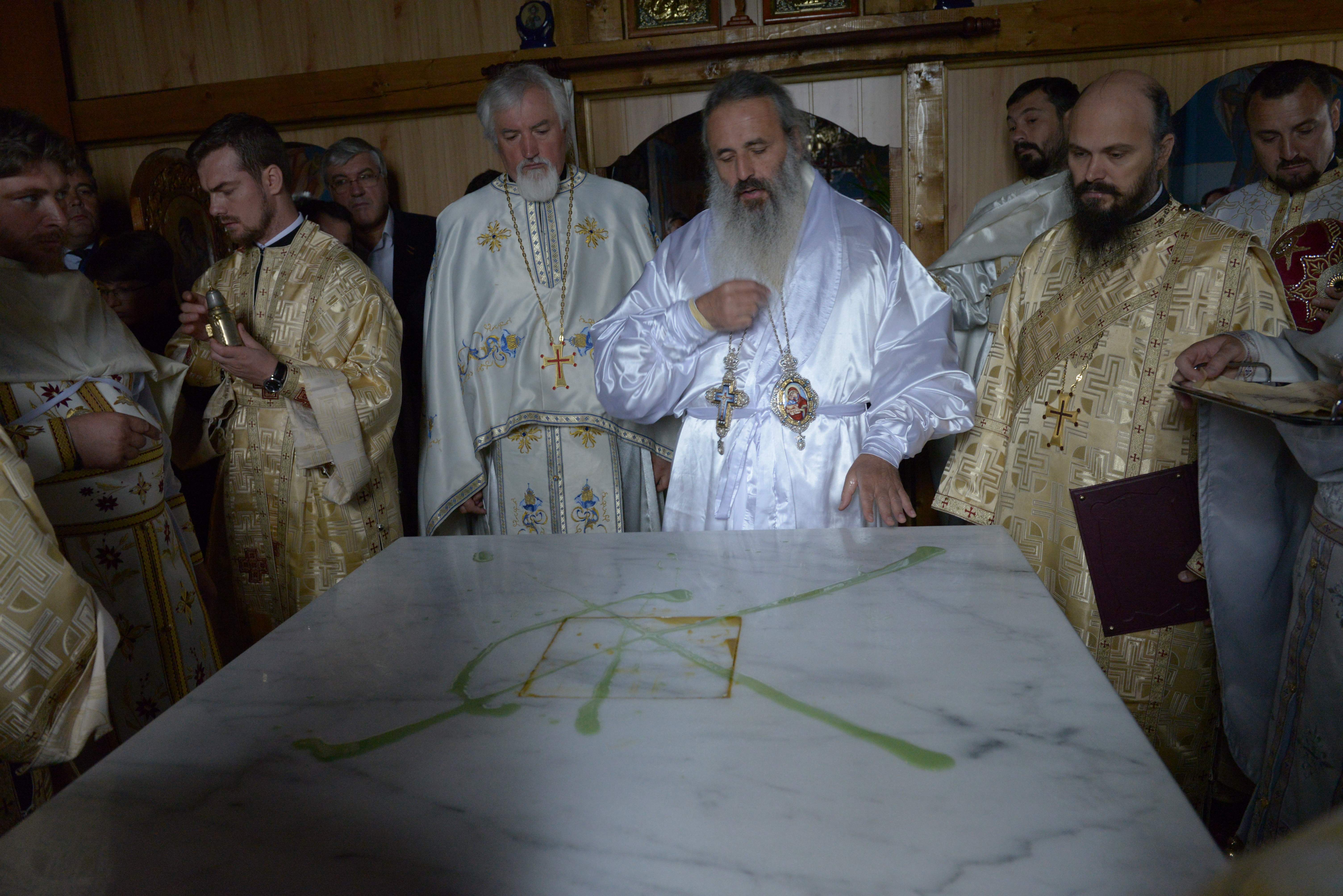 Sărbătoare istorică în Parohia Bursuc Deal din comuna ieşeană Lespezi