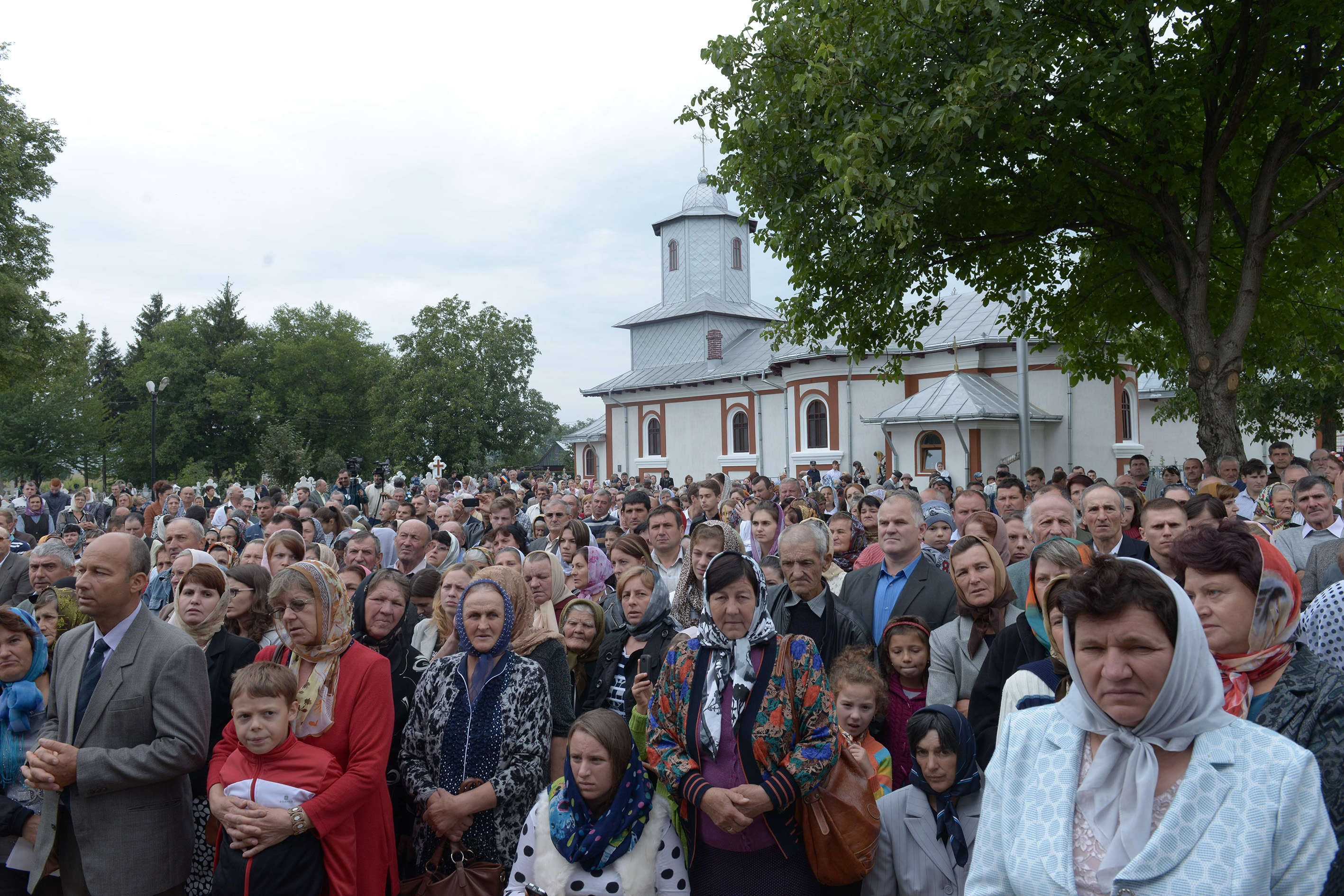 Sărbătoare istorică în Parohia Bursuc Deal din comuna ieşeană Lespezi