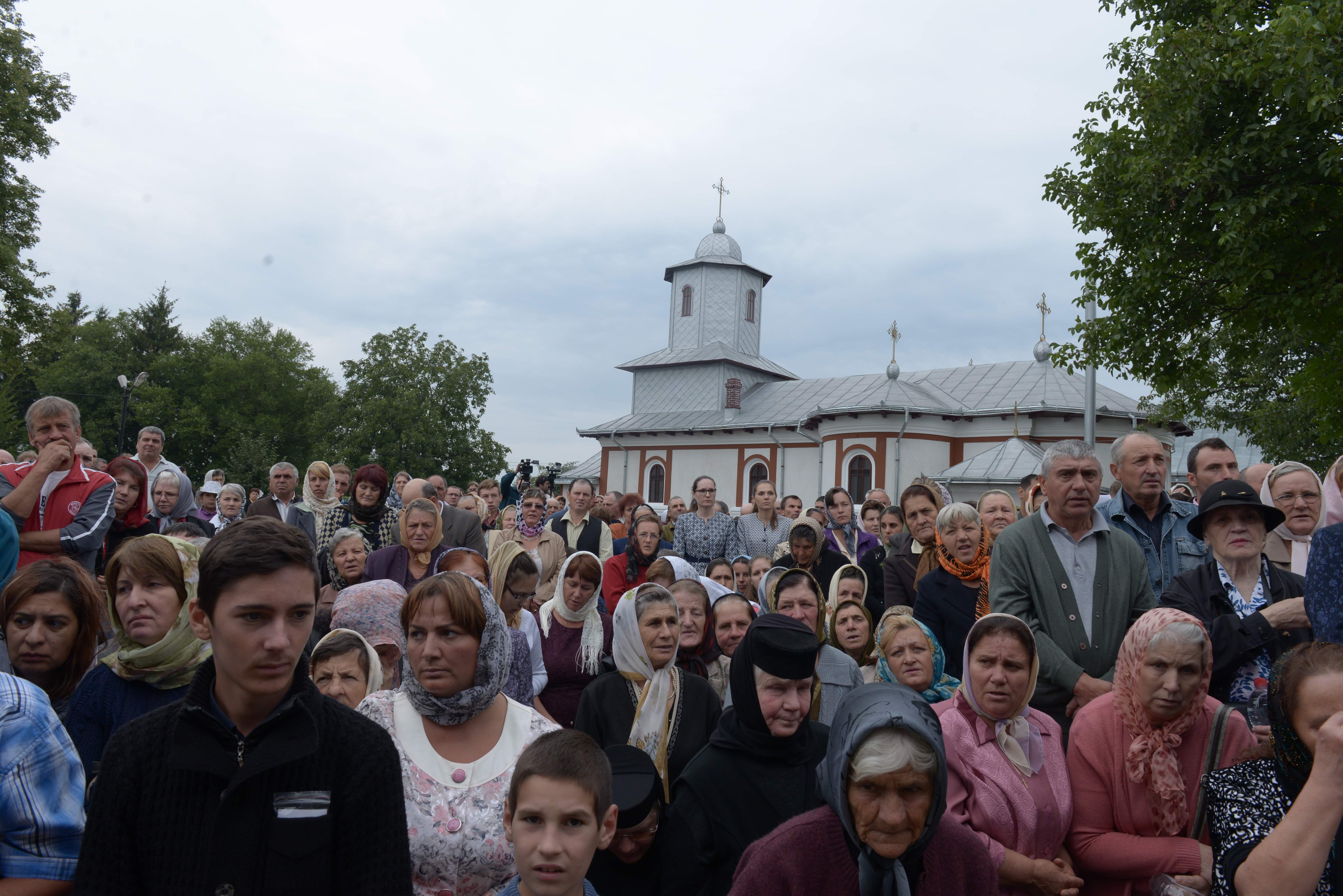 Sărbătoare istorică în Parohia Bursuc Deal din comuna ieşeană Lespezi