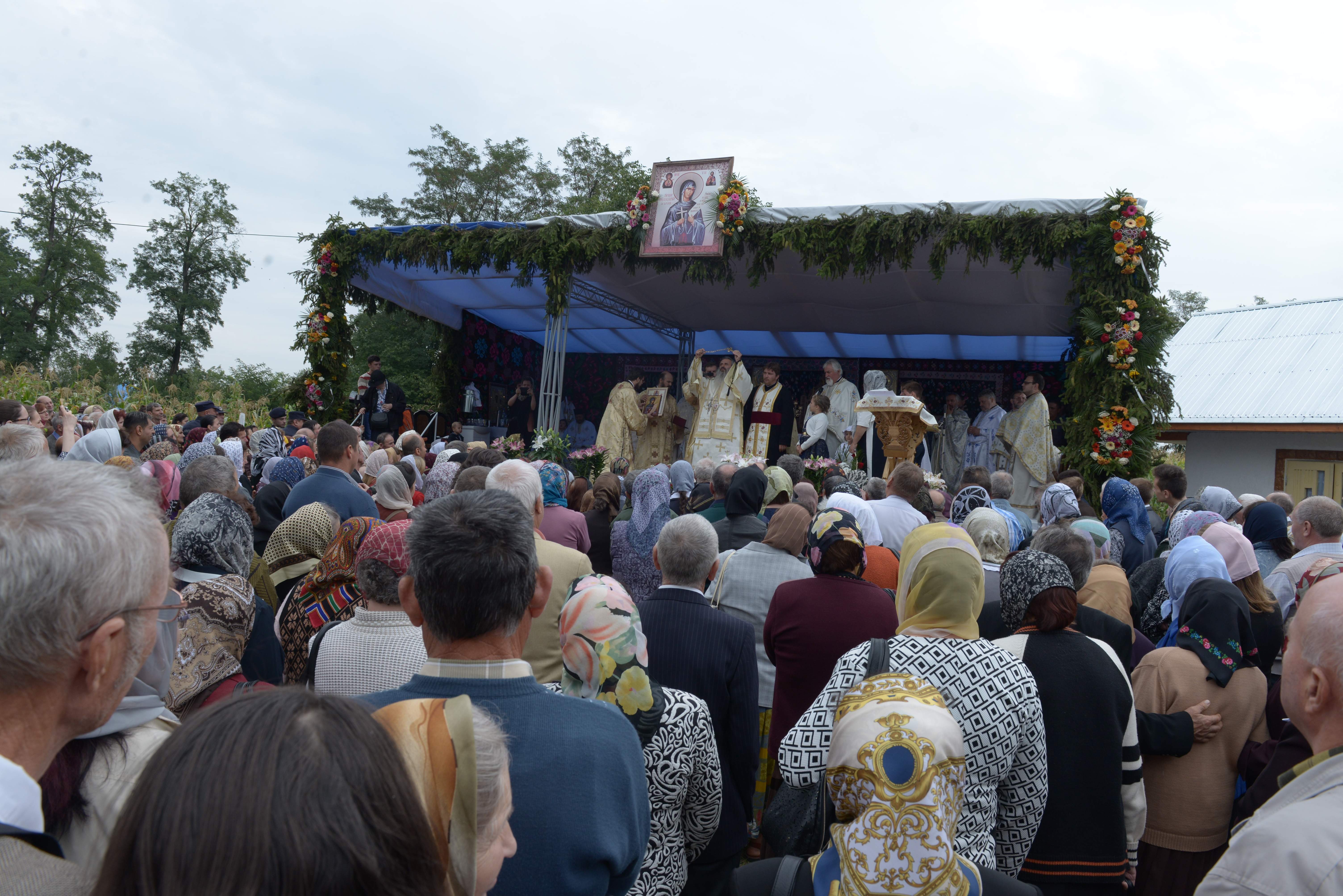 Sărbătoare istorică în Parohia Bursuc Deal din comuna ieşeană Lespezi