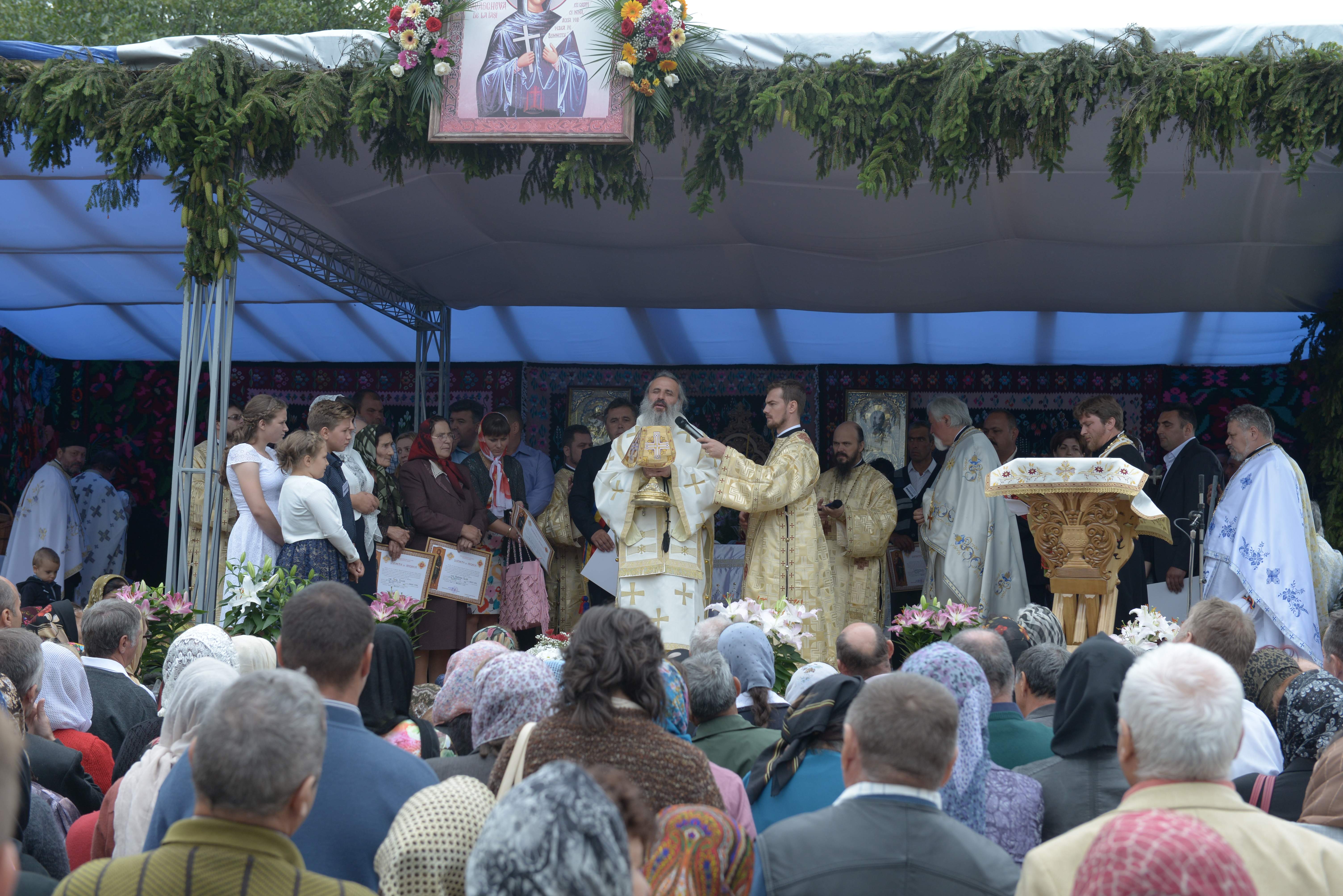 Sărbătoare istorică în Parohia Bursuc Deal din comuna ieşeană Lespezi