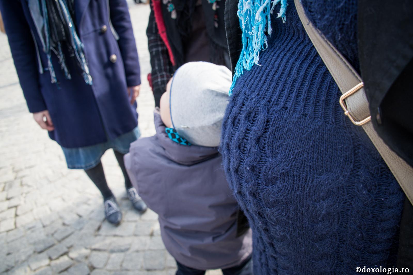 Copilul din burtică simte tot ce trăiește mama / Foto: Oana Nechifor femeie însărcinată