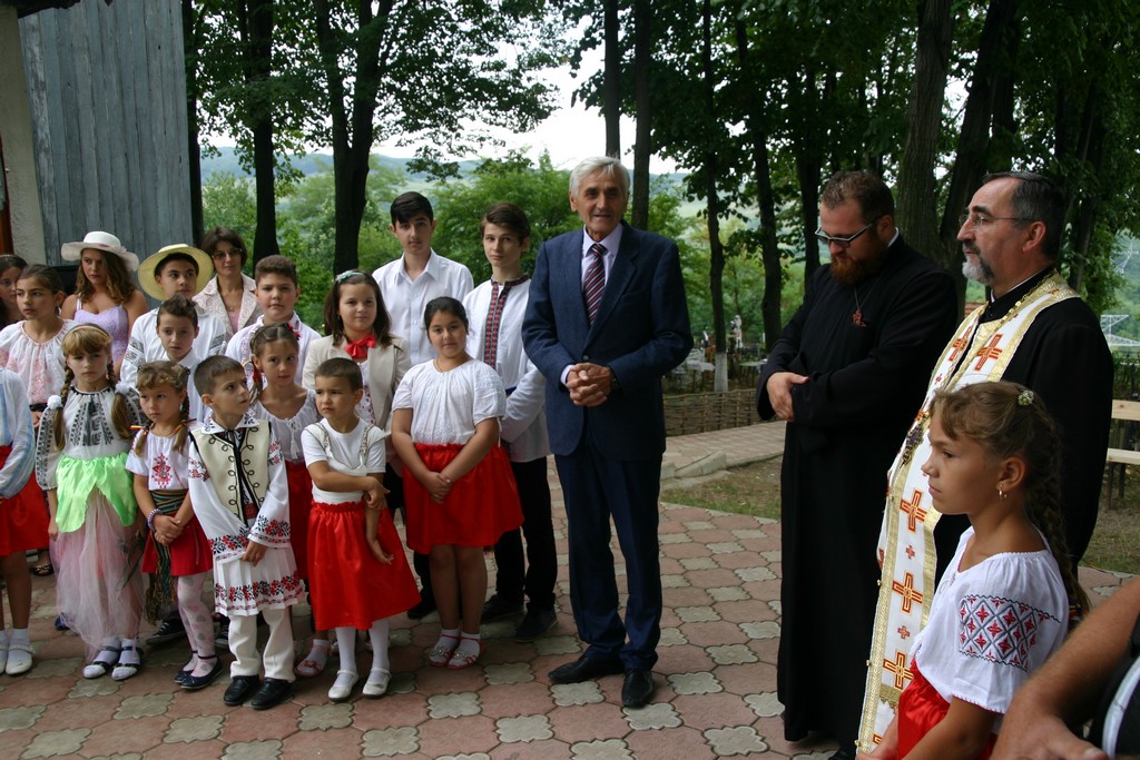 „Atelierele Vacanţei 2015”, în Parohia Păltinata „Atelierele Vacanţei 2015”, în Parohia Păltinata