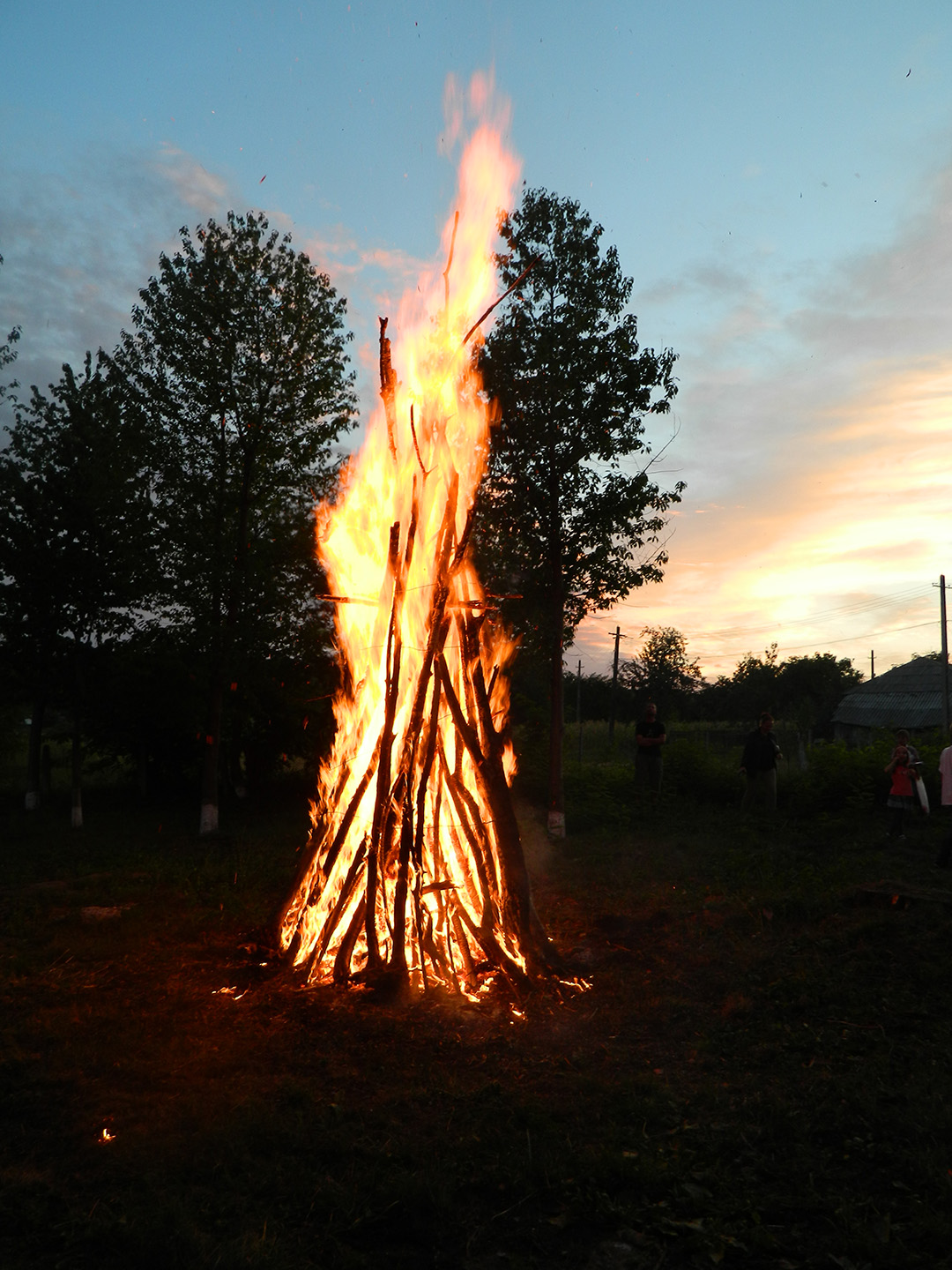Tabără de vară cu copii şi tineret în satele Baranca, Fundu Herţii şi Poiana (Botoşani) - GALERIE FOTO