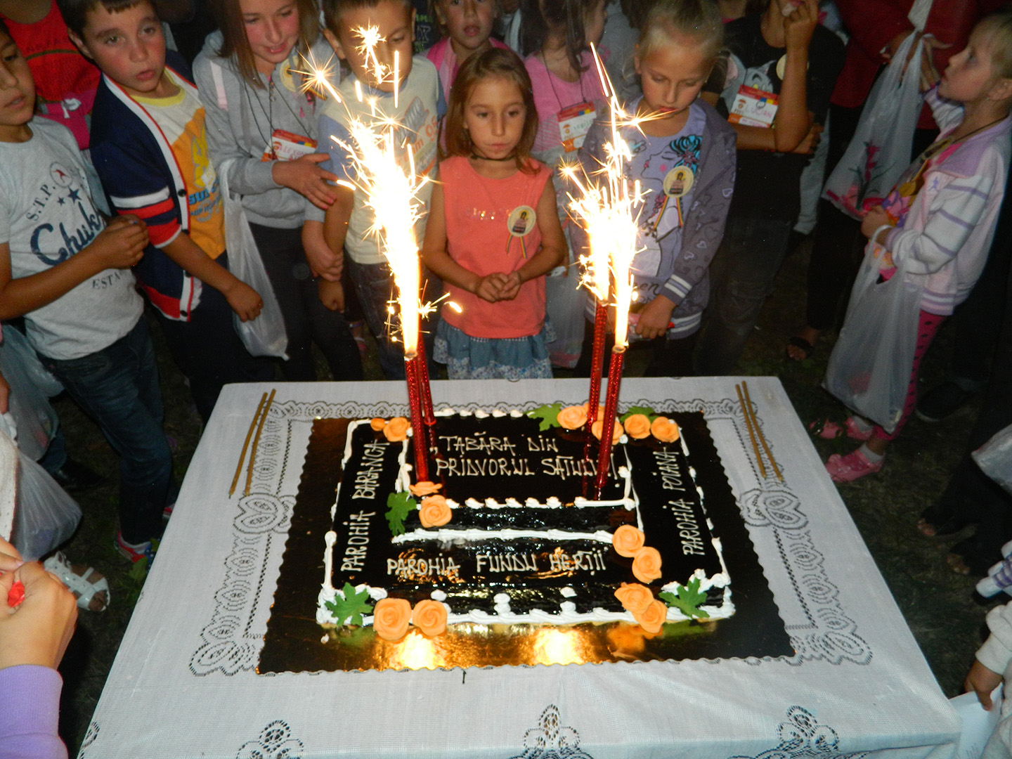 Tabără de vară cu copii şi tineret în satele Baranca, Fundu Herţii şi Poiana (Botoşani) - GALERIE FOTO