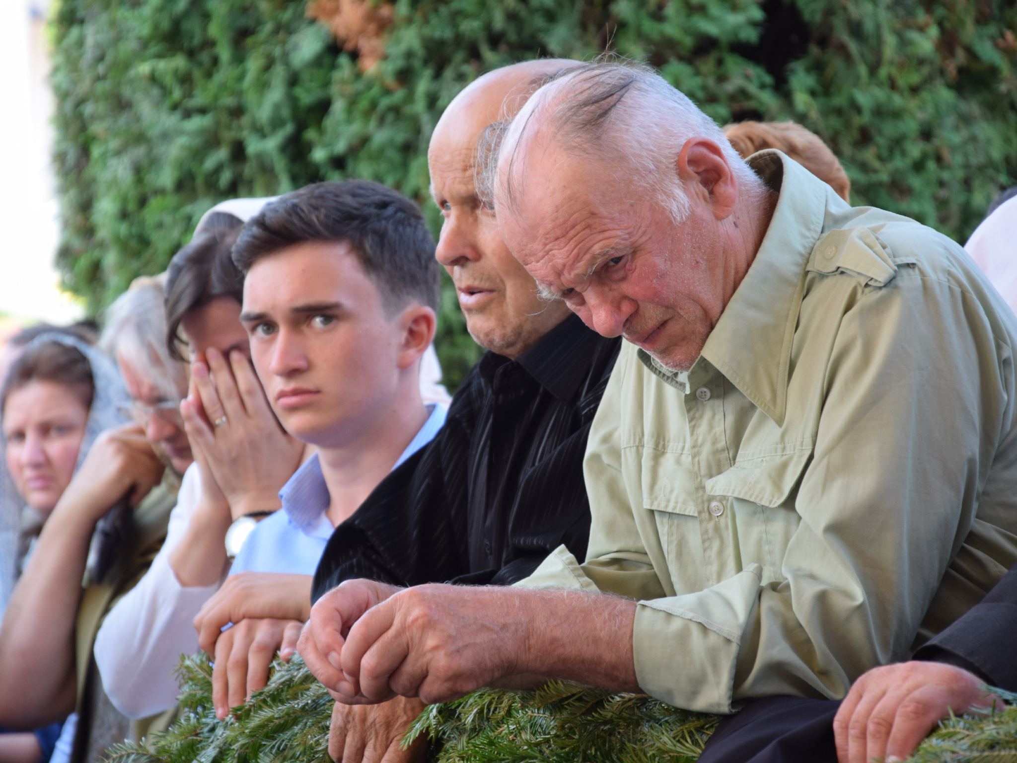 10 000 de pelerini au participat la hramul Putnei (GALERIE FOTO)