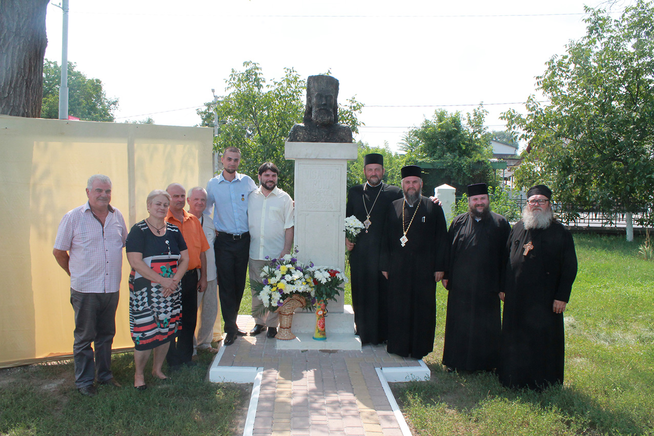 La Bălţi a fost inaugurat bustul Mitropolitului Visarion Puiu