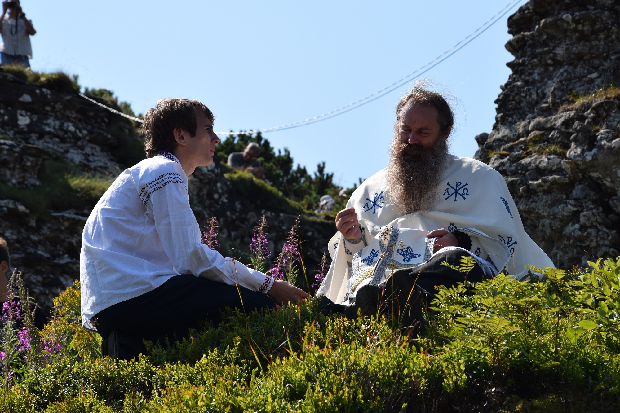 Cu ce gânduri au urcat pelerinii „Taborul românesc”