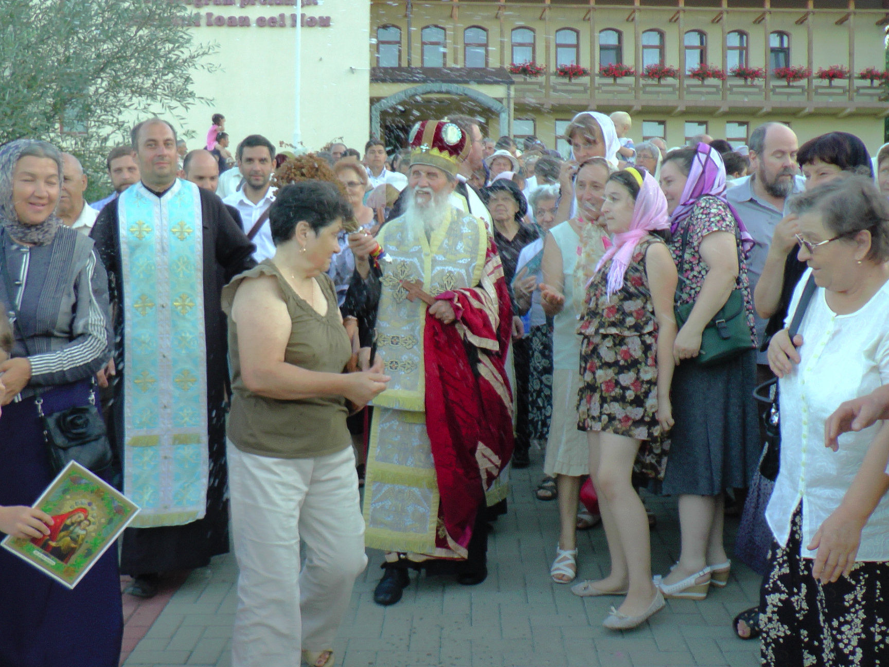Procesiune pentru ploaie, la Suceava
