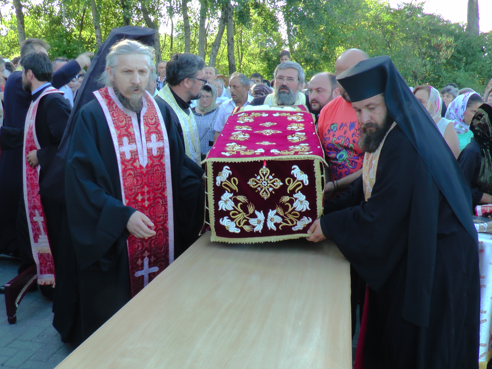 Procesiune pentru ploaie, la Suceava