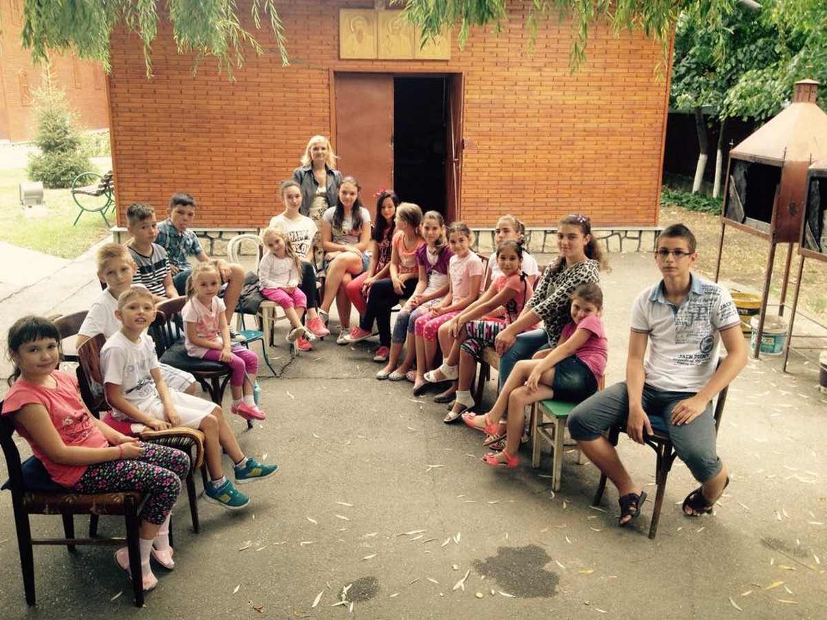 Activităţi deosebite în Parohia &quot;Sfinţii Trei Ierarhi&quot; din Bacău