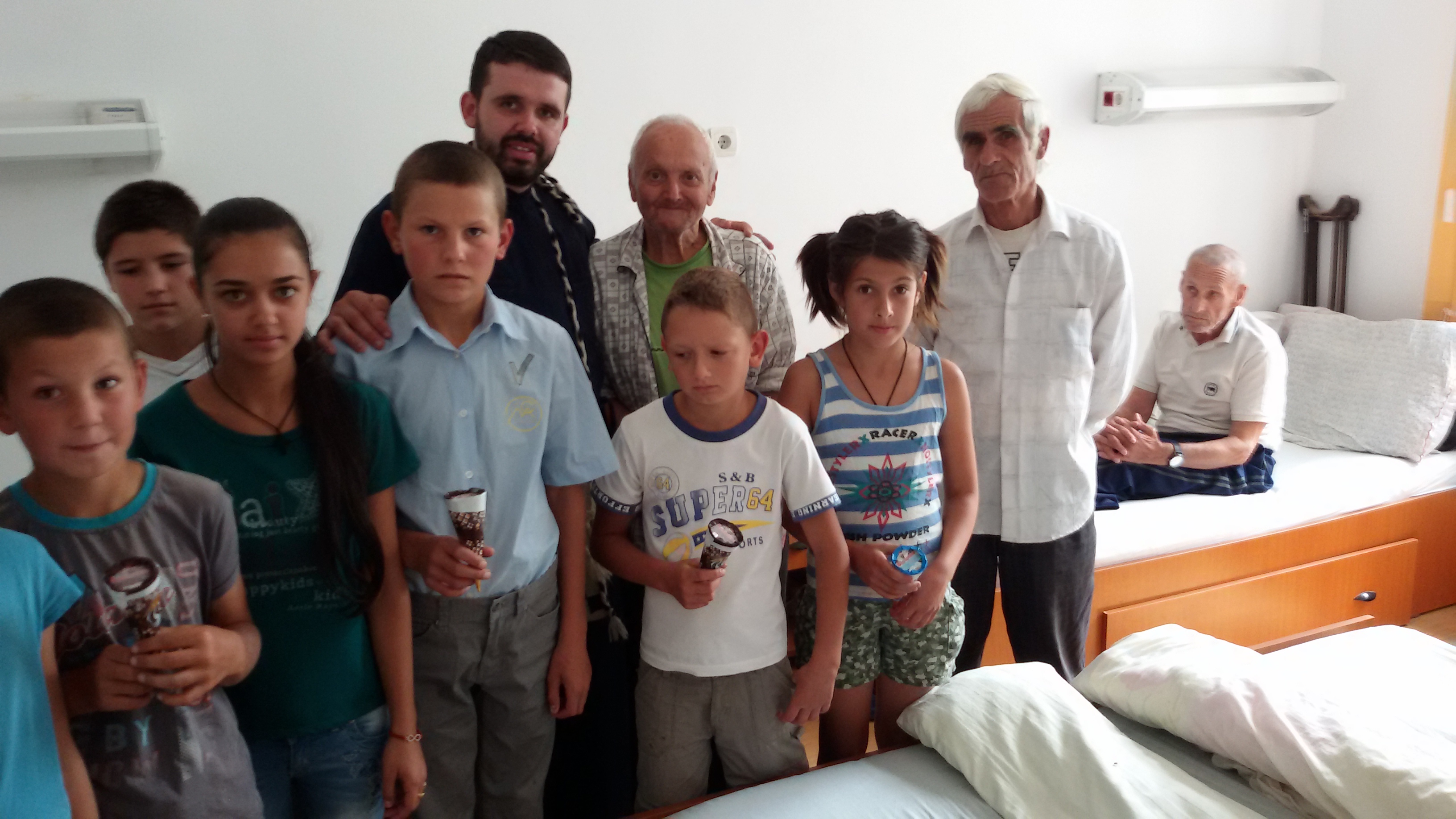 Proiectul umanitar „Dar din dar“, în Parohia Chişcăreni