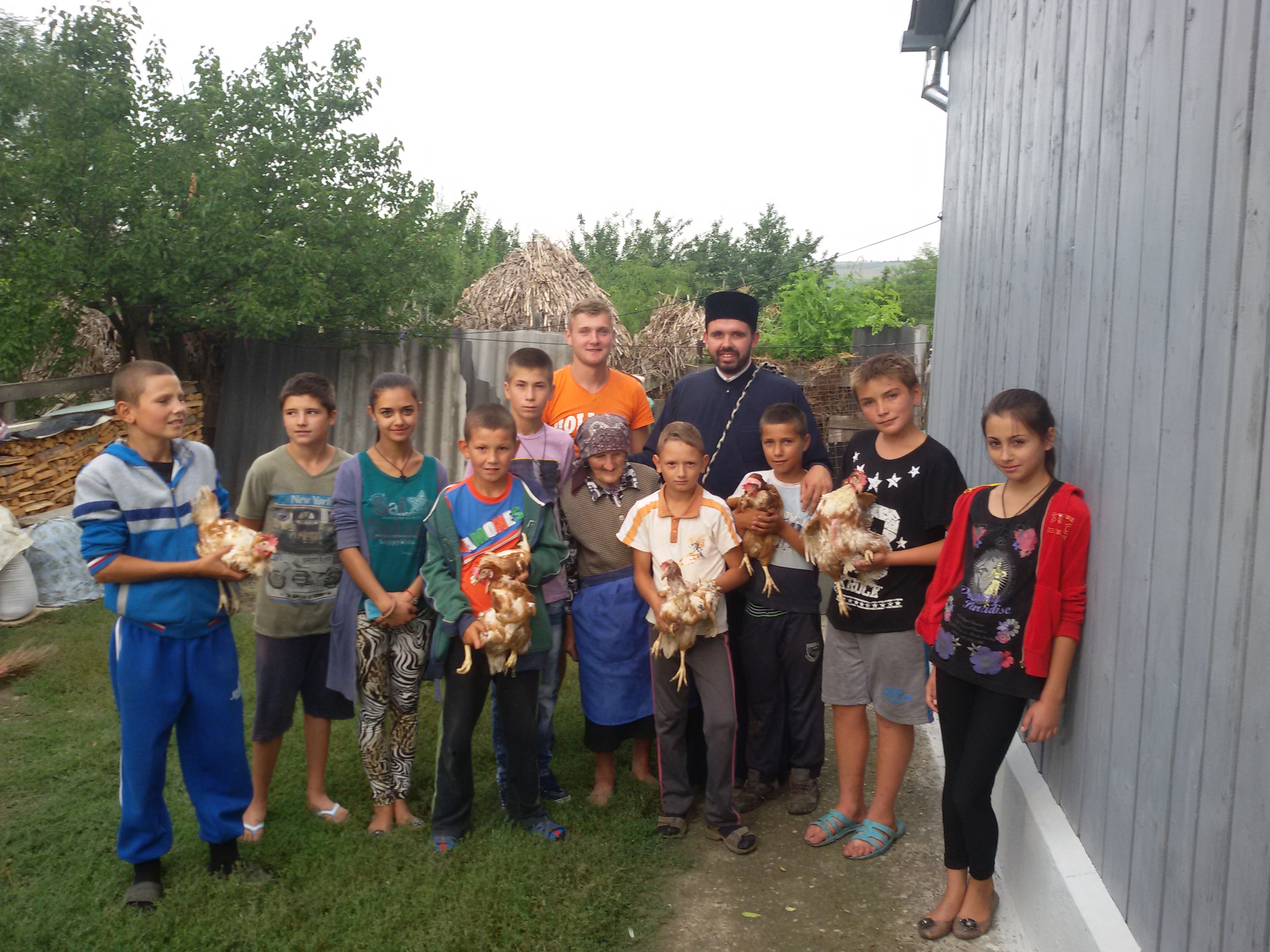 Proiectul umanitar „Dar din dar“, în Parohia Chişcăreni