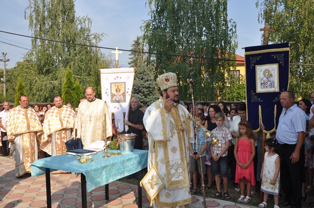 Resfințirea bisericii din Parohia Nușfalău