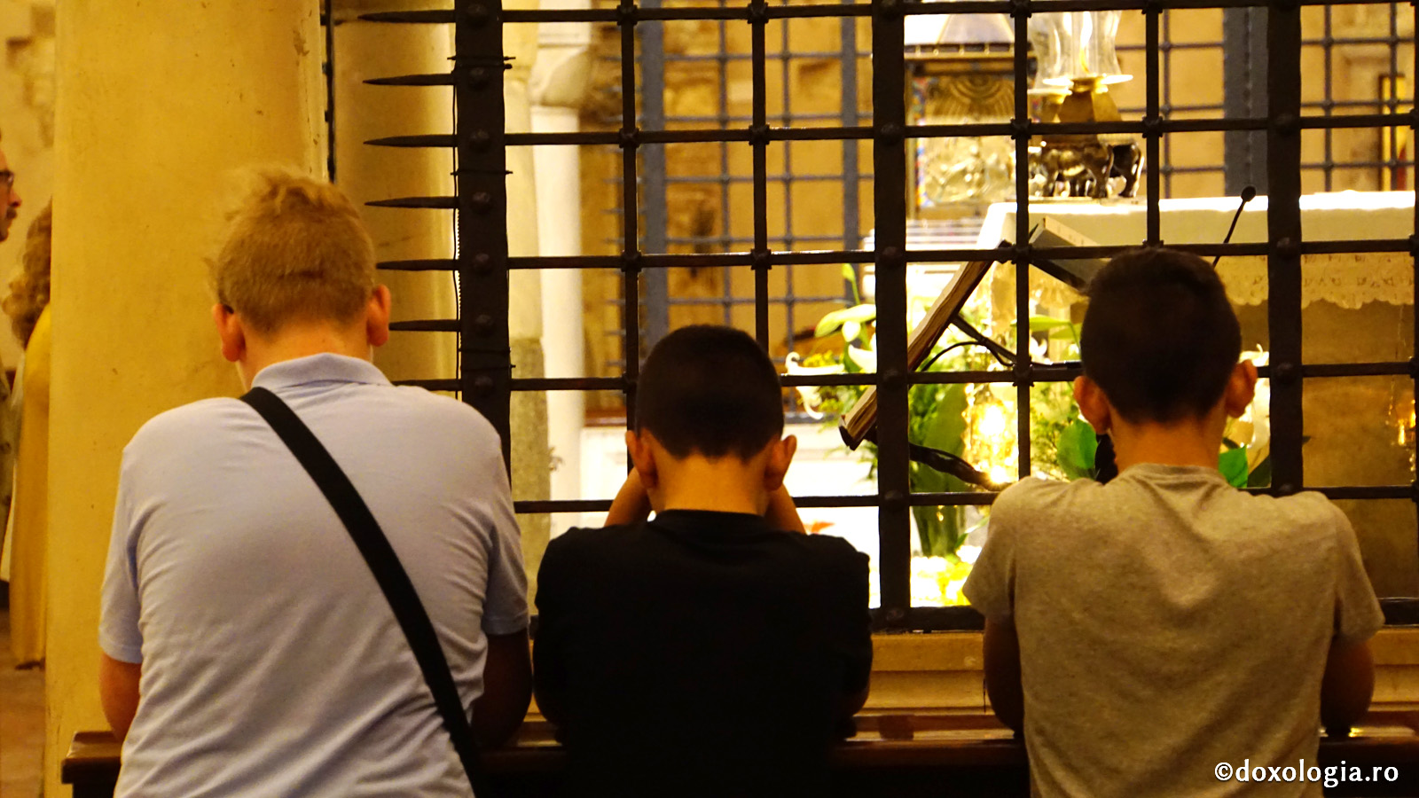 Cel mai convingător cuvânt pentru alții este exemplul vieții noastre