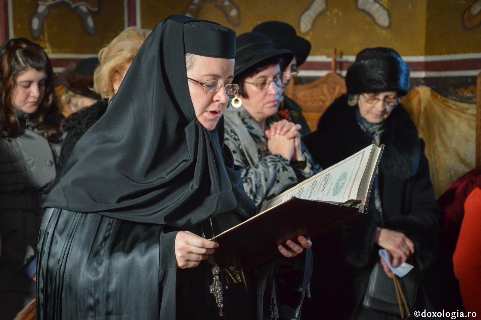 O rugăciune de cinci minute poate să fie mai înaltă decât una de o noapte întreagă!