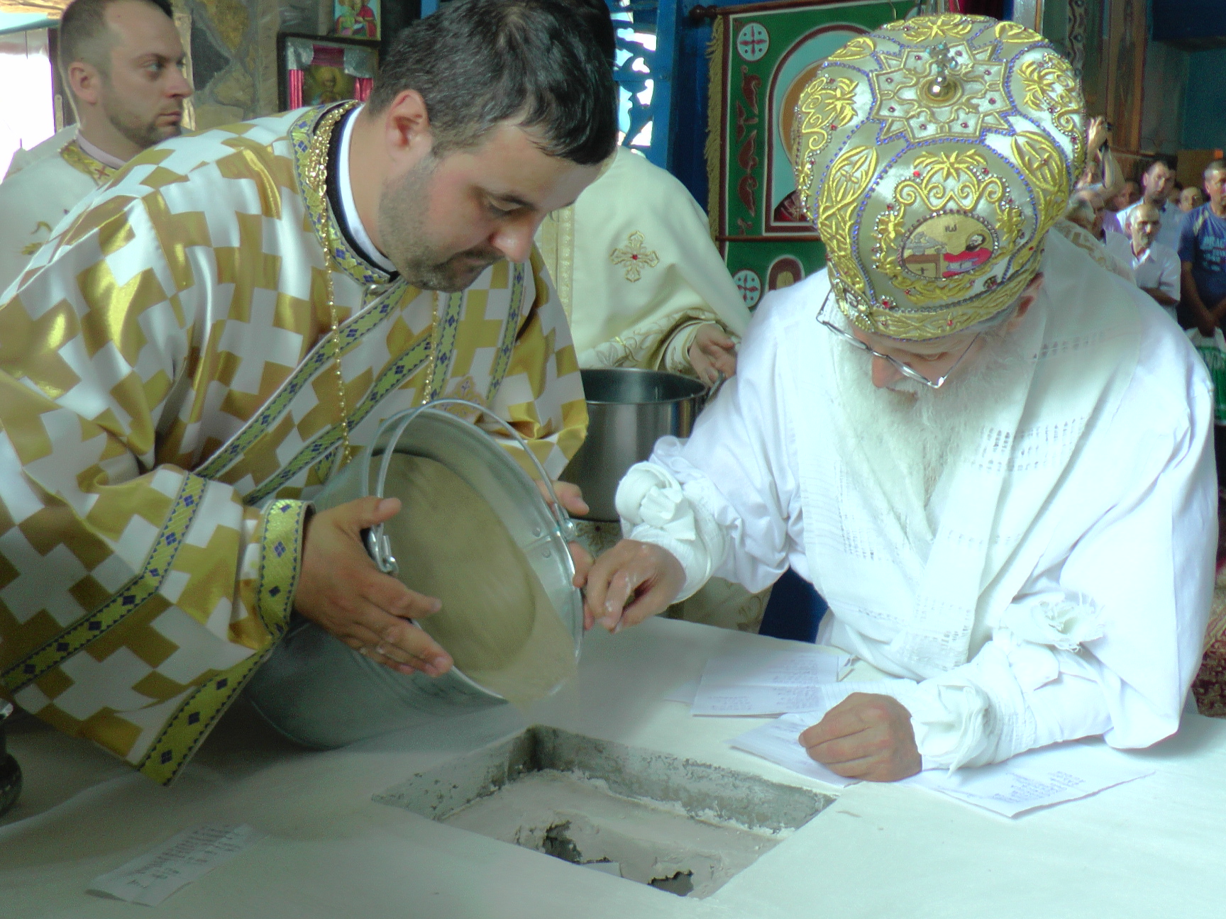 IPS Pimen: „Cum să-i cerem lui Dumnezeu să ne ierte greșelile noastre, dacă noi nu iertăm?”