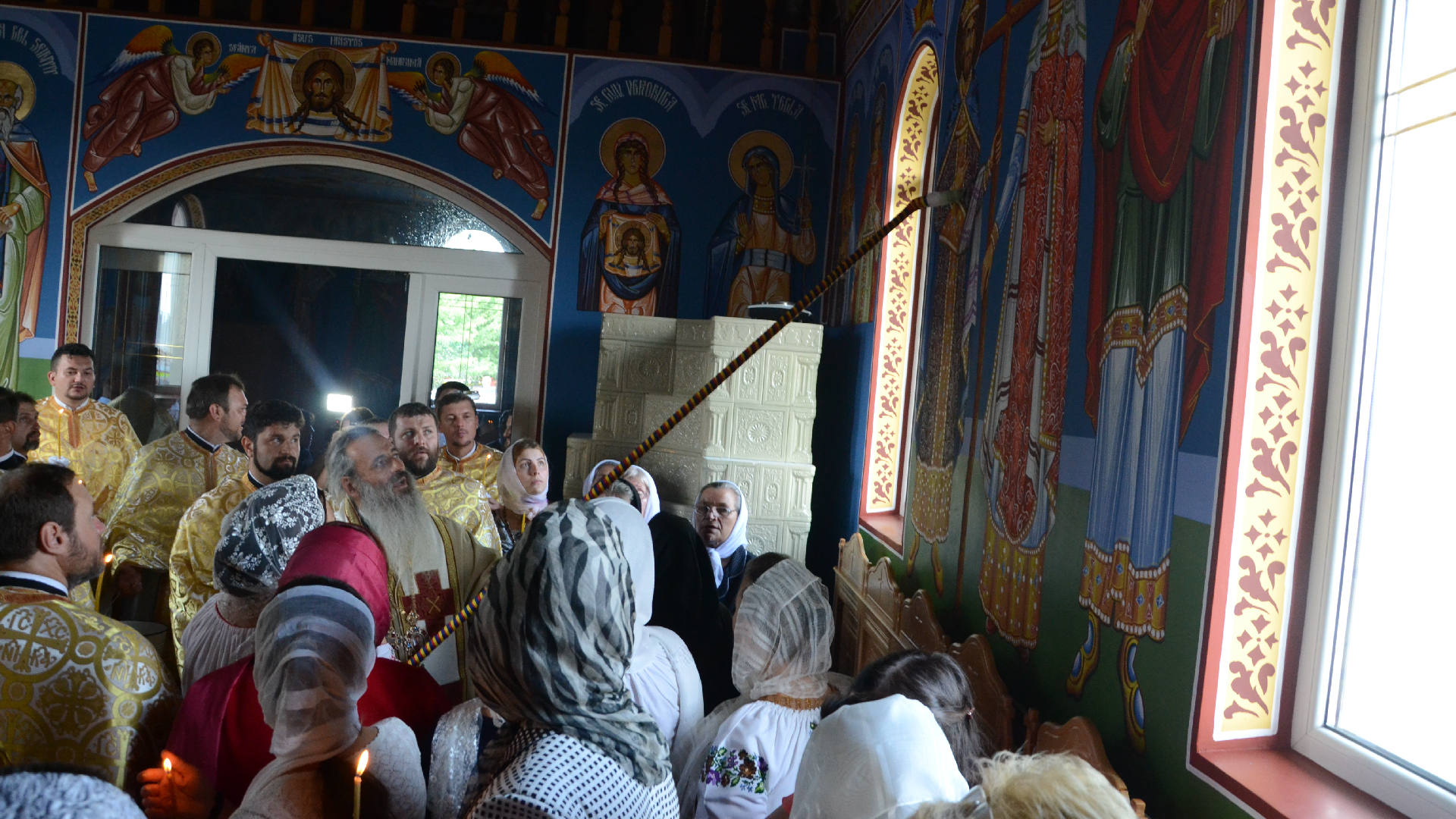 A fost sfințită Biserica „Sfântul Ierarh Nicolae” din Hrișcani