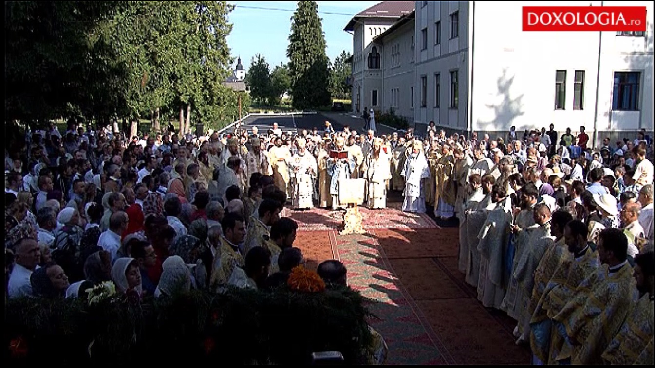 Moment de sărbătoare la Seminarul Teologic de la Mănăstirea Neamţ