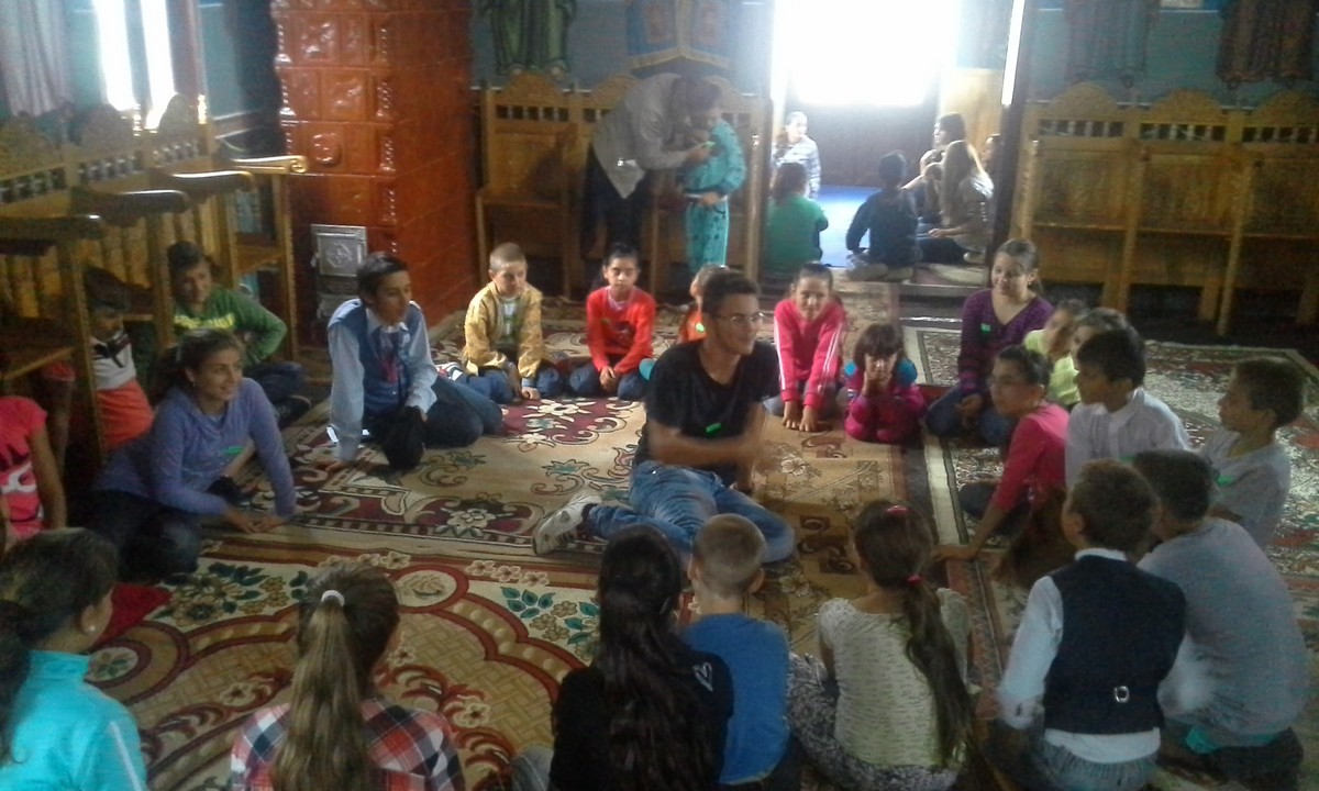 Tabăra “ Aripile copilăriei” în Parohia Humosu